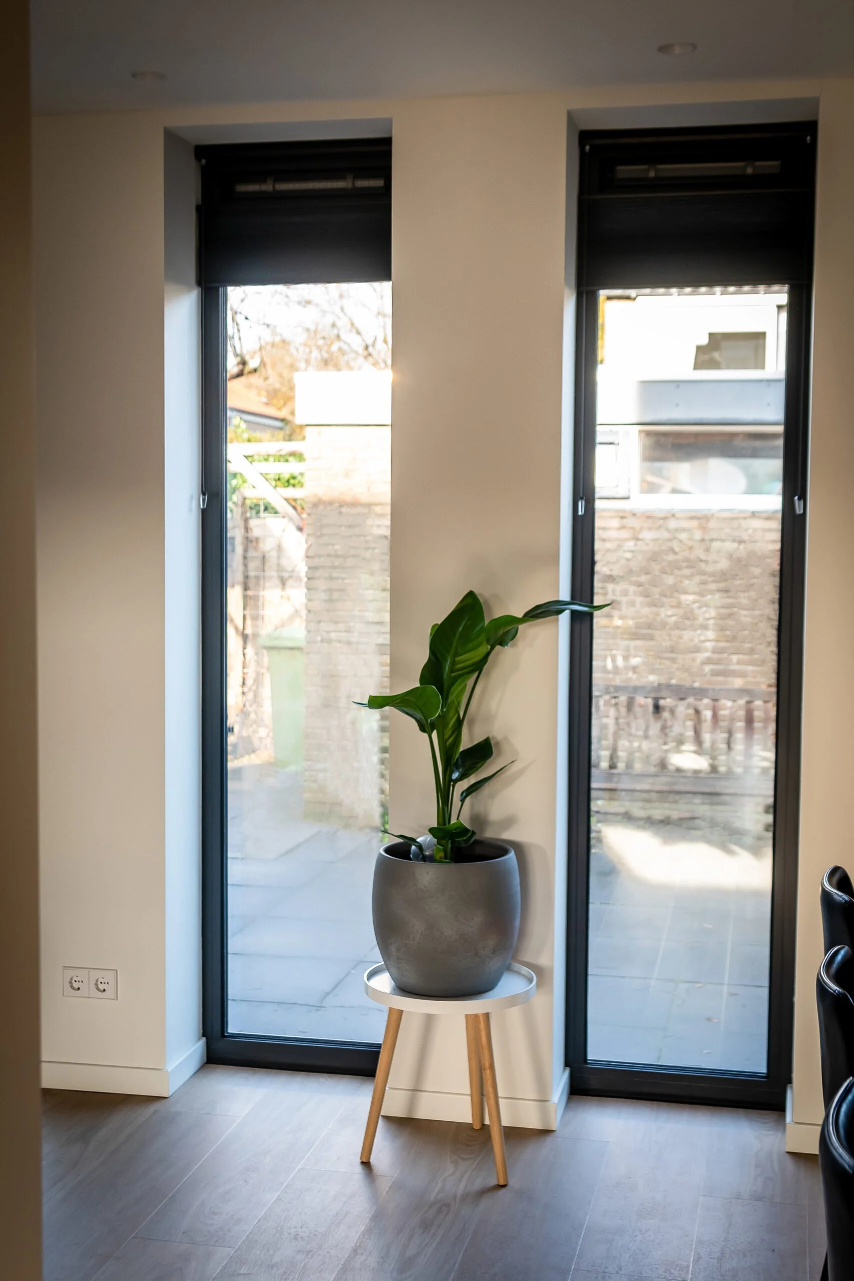 Vast glas | 2 vakken verticaal | aluminium